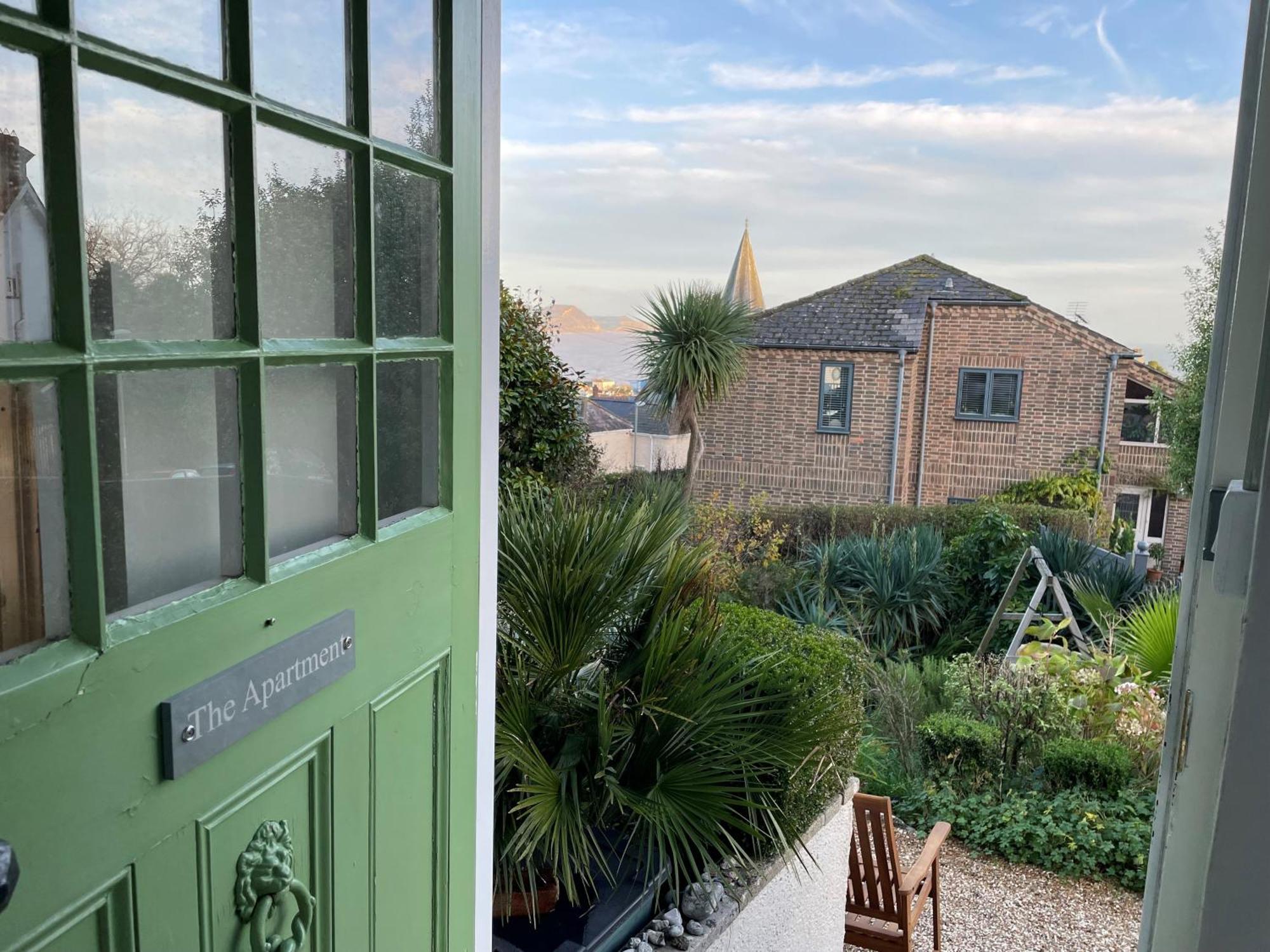 The Apartment At Queen Anne'S Lodge Lyme Regis Exterior foto